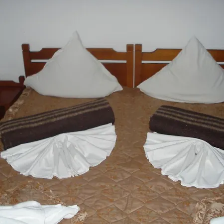 Atena Hotel 2*